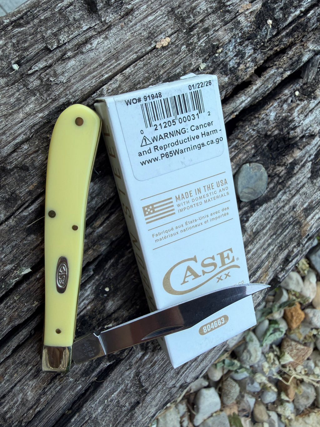 Case XX #00031 - Slimline Trapper - Yellow Synthetic - Carbon Steel