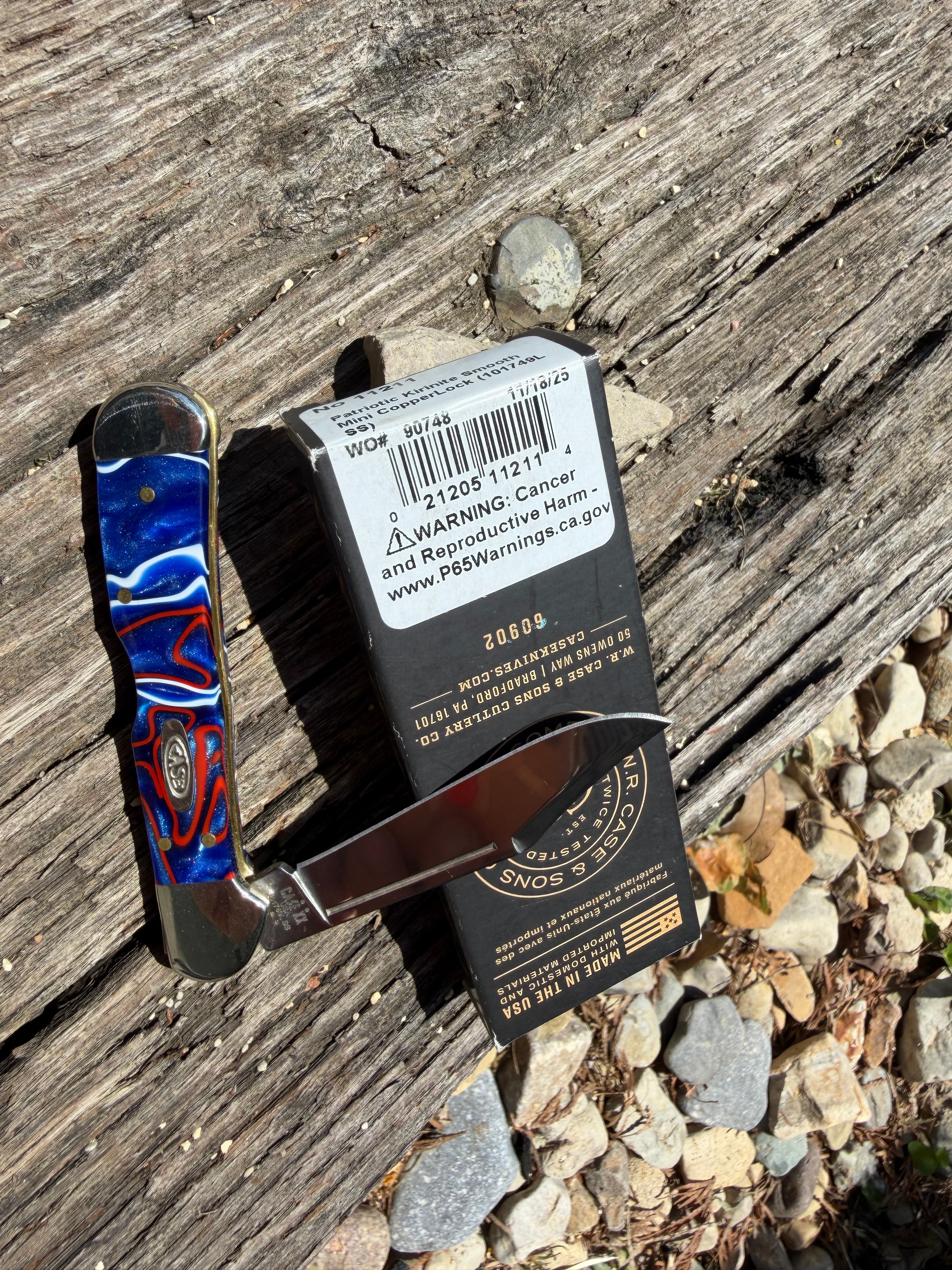 Case XX #11211 - Mini CopperLock - Patriotic Kirinite