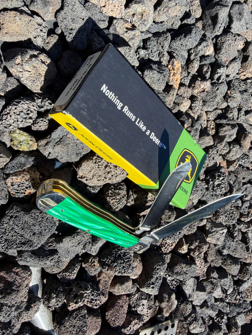 Case XX #15772 - Trapper - John Deere Green Pearl Kirinite