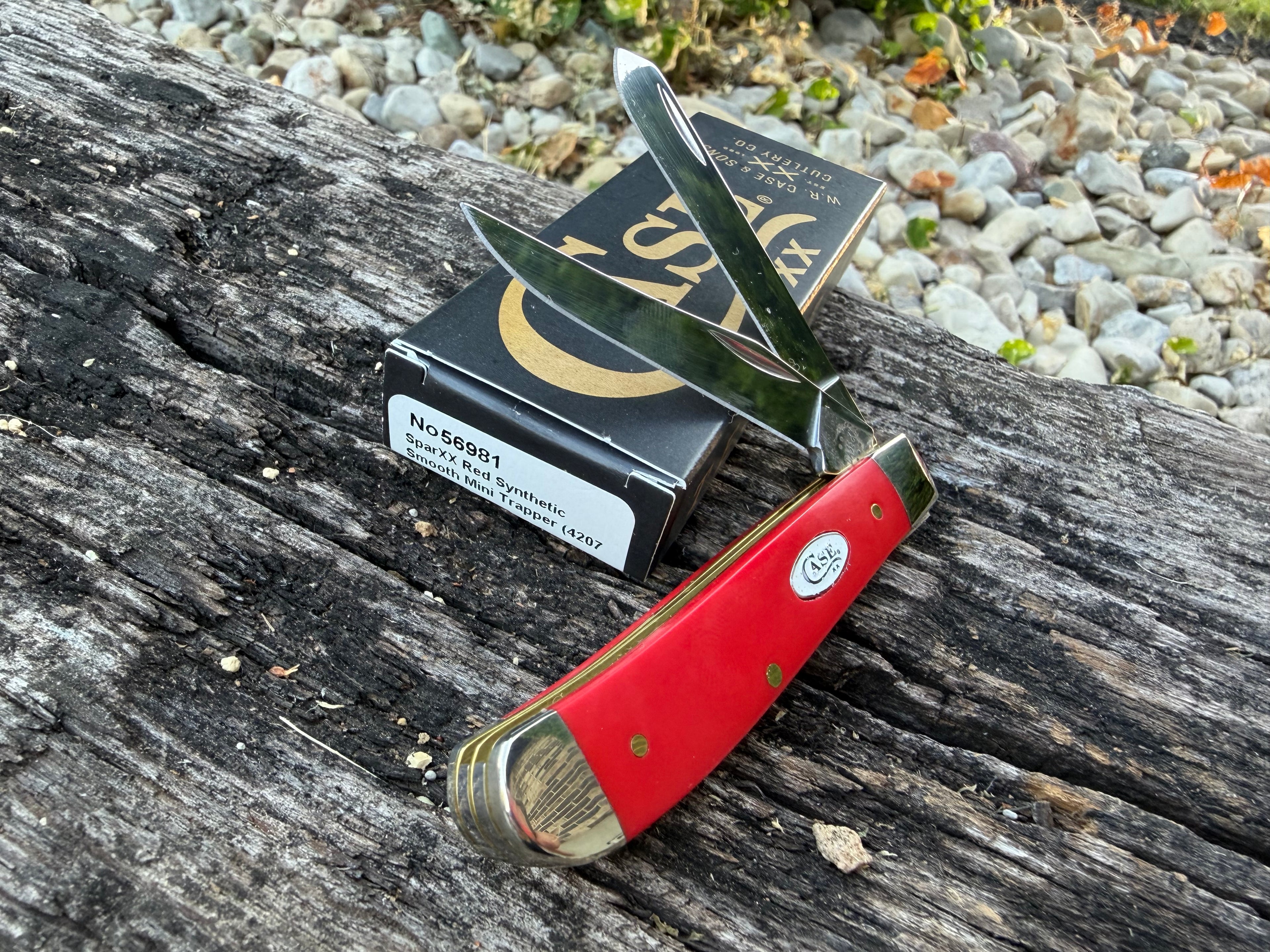 Case XX #56981 - Mini Trapper - SparXX Red Synthetic